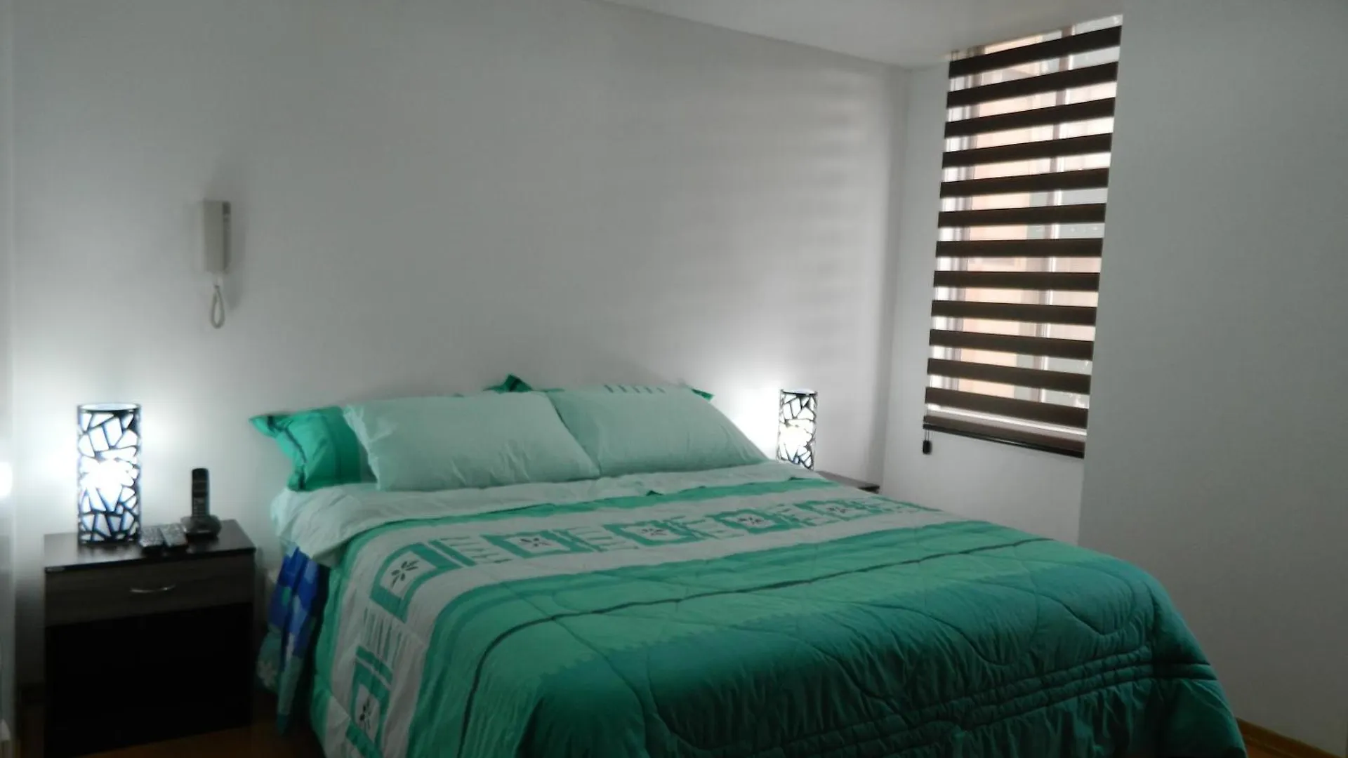 Itsahome Apartments - Torre Van Gogh كويتو